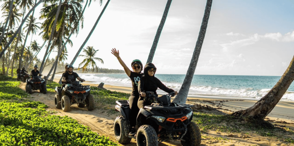 ATV og hesteryg med Blue Cave: Punta Cana